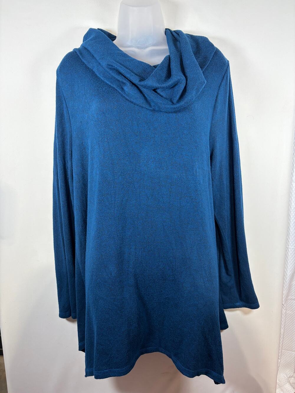 Lane Bryant Long Cowlneck Sweater Blue Size 14/16 EUC
